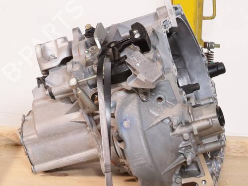 gearbox-jeep-avenger-j2-2022-39973598 main image