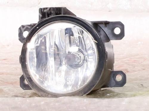 left-front-fog-light-fiat-500l-351_-352_-2012-40008106 main image