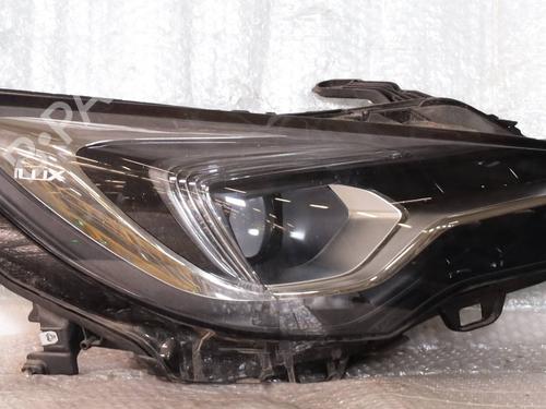 Used Right headlight Right headlight OPEL ASTRA K Sports Tourer (B16) 1.5 CRDI (35) (122 hp) 40261261 40261261