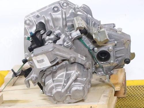 Used Gearbox Gearbox FIAT PANDA (312_, 319_) 1.0 Mild Hybrid (312.PYD1B) (69 hp) 31647737 31647737