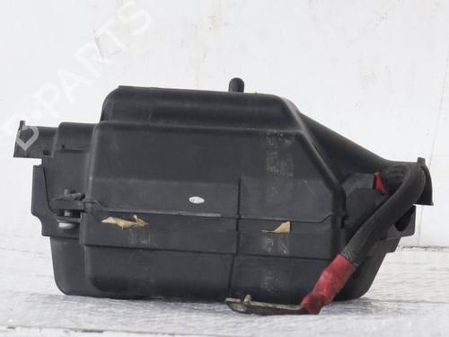 Used Fuse box Fuse box 36774288 36774288