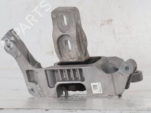 Engine mount CITROËN C3 AIRCROSS II (SJ_) 1.2 Hybrid 136 | BP31648005M89