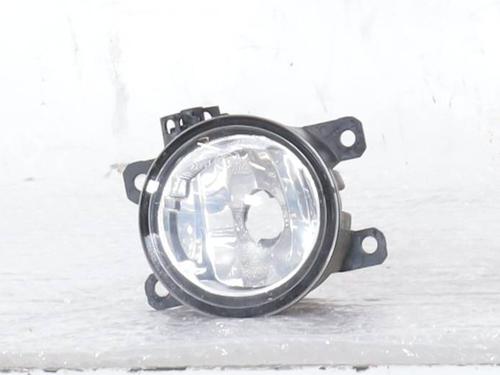 left-front-fog-light-jeep-renegade-suv-bu-b1-bv-2014-34620432 main image