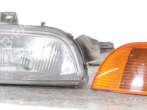 Used Right headlight FIAT PUNTO (176_) 55 1.1 (54 hp) 30305008