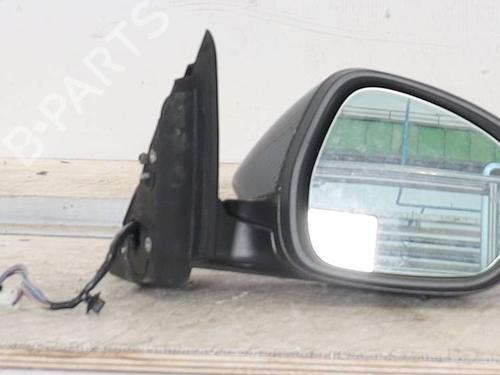 right-mirror-alfa-romeo-stelvio-949_-2016-26887965 main image