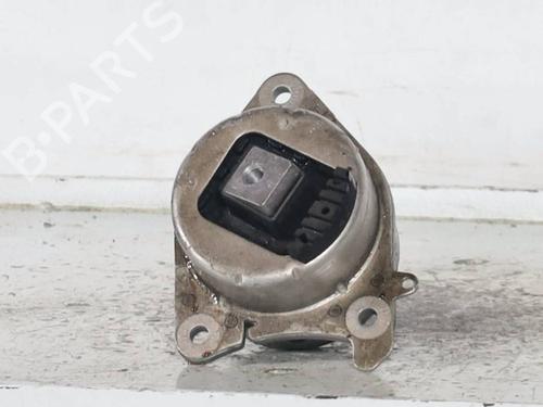 Used Engine mount Engine mount ALFA ROMEO GIULIA (952_) 2.2 D (952AFA25, 952AFM25, 952ALA25) (180 hp) 30662529 30662529