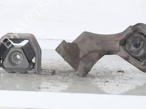 Used Engine mount Engine mount FIAT SEICENTO / 600 (187_) 1.1 (187AXB, 187AXB1A, 187AXC1A02) (54 hp) 29453945 29453945