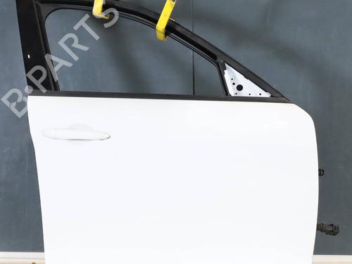 right-front-door-alfa-romeo-giulia-952_-2015-30111663 main image