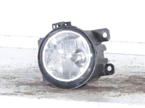 right-front-fog-light-jeep-renegade-suv-bu-b1-bv-2014-27660974 main image