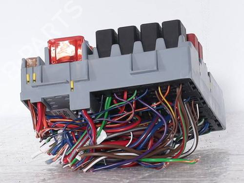 Fuse box LANCIA YPSILON (312_) 1.3 D Multijet (312.YXE1A, 312.YXU1A) | BP39403481E1 - Image 3