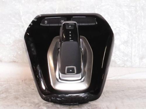 Used Gear lever Gear lever OPEL CORSA F (P2JO) 1.2 (68) (101 hp) 40117141 40117141