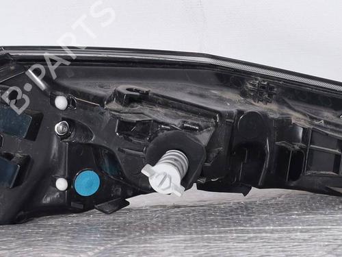 Left taillight ALFA ROMEO STELVIO (949_) 2.2 D Q4 (949.AXB2A) | BP39427498C34 - Image 3