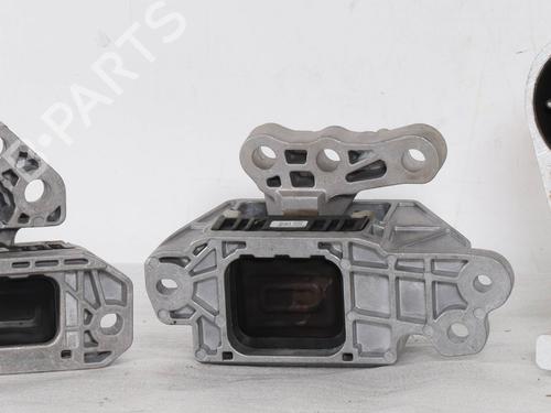 Used Engine mount Engine mount JEEP COMPASS (MP, M6, MV, M7) 1.5 T4 Hybrid (131 hp) 29618140 29618140