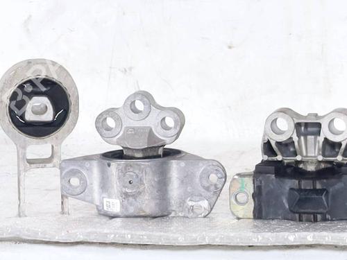 Used Engine mount Engine mount FIAT PUNTO (188_) 1.4 (95 hp) 31647675 31647675