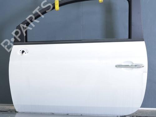 Used Left front door FIAT 500 (312_) 1.0 Mild Hybrid (312.AYD1B) (69 hp) 31647807