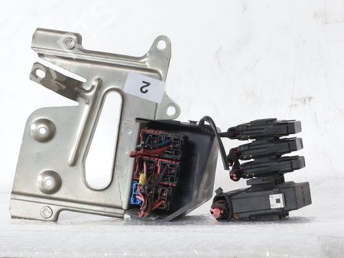 Used Fuse box Fuse box 34340634 34340634