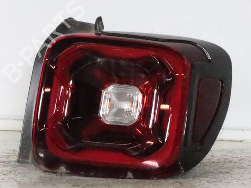 right-taillight-jeep-renegade-suv-bu-b1-bv-2014-28359898 main image