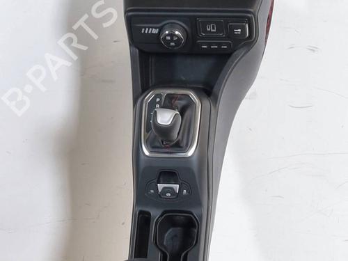 gear-lever-jeep-renegade-suv-bu-b1-bv-2014-30738508 main image