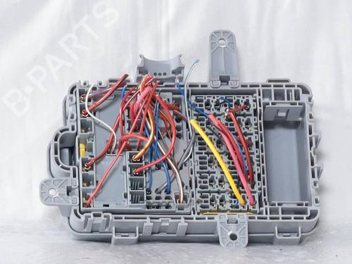 fuse-box-alfa-romeo-giulia-952_-2015-37231254 main image
