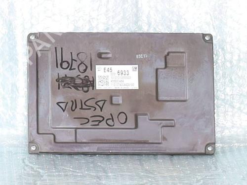 Used Engine control unit (ECU) Engine control unit (ECU) 39135697 39135697