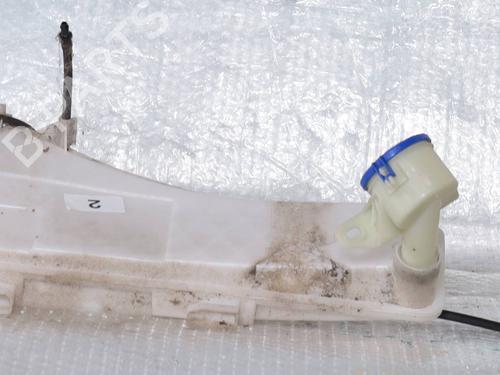 Used Windscreen washer tank Windscreen washer tank OPEL GRANDLAND / GRANDLAND X (A18, P1UO) 1.5 Turbo D (75) (131 hp) 39581620 39581620
