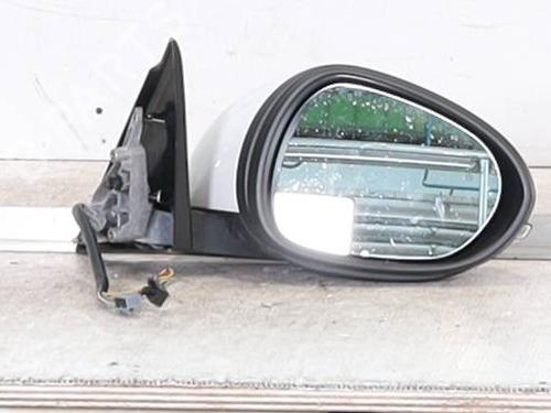 right-mirror-alfa-romeo-giulia-952_-2015-26709720 main image