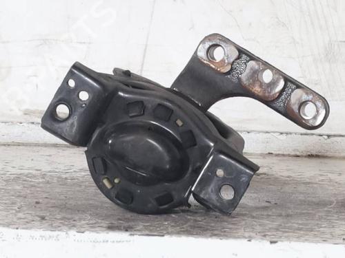 Used Engine mount Engine mount CITROËN C3 II (SC_) 1.4 HDi 70 (SC8HZC, SC8HR0, SC8HP4) (68 hp) 34054205 34054205
