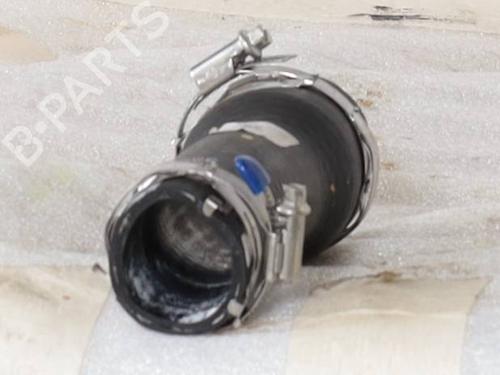 Tubo do intercooler Tubo do intercooler 39135585 39135585