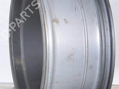 rim-alfa-romeo-giulia-952_-2015-26309638 main image