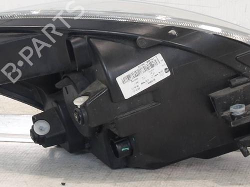 Left headlight FIAT 500L (351_, 352_) 1.3 D Multijet (199.LYM11, 199.LYM1A) | BP24373352C28 