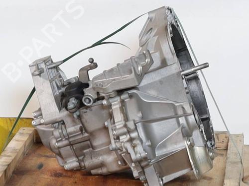 Used Gearbox Gearbox FIAT 500L (351_, 352_) 1.3 D Multijet (199.LYM11, 199.LYM1A) (95 hp) 33285134 33285134