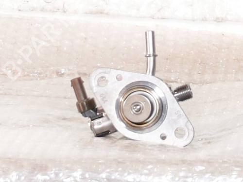 Used Injection pump Injection pump PEUGEOT 2008 II (UD_, US_, UY_, UJ_, UR_, UC_) 1.2 Hybrid 136 (URHPYC, USHPY) (136 hp) 40215488 40215488