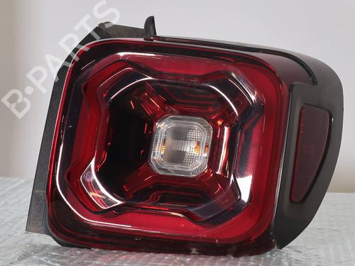 right-taillight-jeep-renegade-suv-bu-b1-bv-2014-38801759 main image
