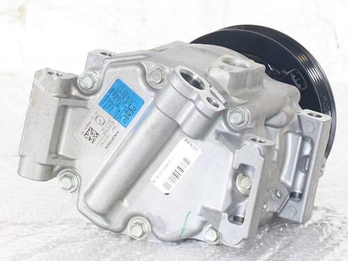 Used AC compressor AC compressor FIAT 500 C (312_) 1.0 Mild Hybrid (312.AYD1B) (69 hp) 31135831 31135831