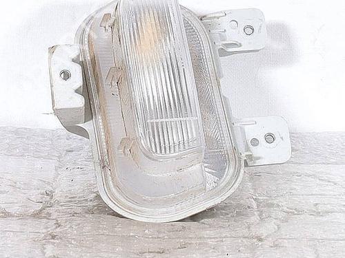 Farol diurno esquerdo Farol diurno esquerdo 39092526 39092526