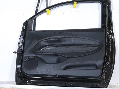 Used Right front door FIAT 500e (332_) Elektro (FA1) (95 hp) 23104026