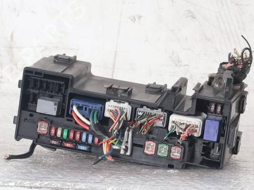 Used Fuse box Fuse box PEUGEOT 107 (PM_, PN_) 1.0 (68 hp) 34054281 34054281