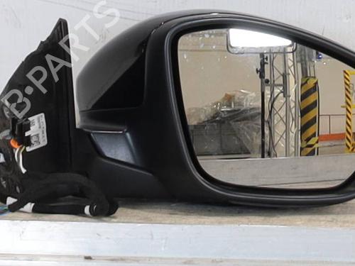 Used Right mirror Right mirror 24115202 24115202
