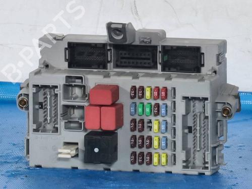 fuse-box-lancia-musa-350_-2004-2005-2006-2007-2008-2009-2010-2011-2012-30931084 main image