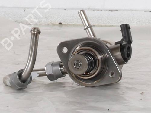 Used Injection pump Injection pump JEEP COMPASS (MP, M6, MV, M7) 1.3 Hybrid 4x4 (240 hp) 29826513 29826513