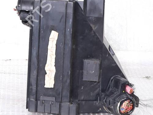 Used Fuse box Fuse box FIAT 500X (334_) 2.0 D Multijet 4x4 (334AXB22, 334AXD2B) (140 hp) 39581624 39581624