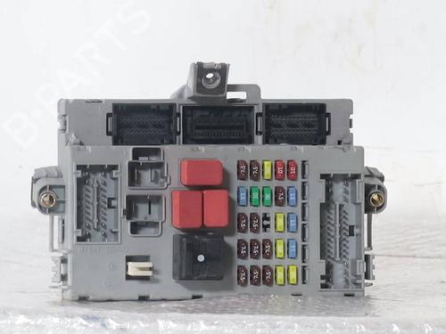 Used Fuse box Fuse box LANCIA MUSA (350_) 1.3 D Multijet (350.AXG11, 350.AXG1A) (90 hp) 32706154 32706154
