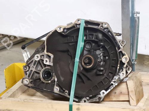 Used Gearbox OPEL CORSA C (X01) 1.0 (F08, F68) (58 hp) 31360107