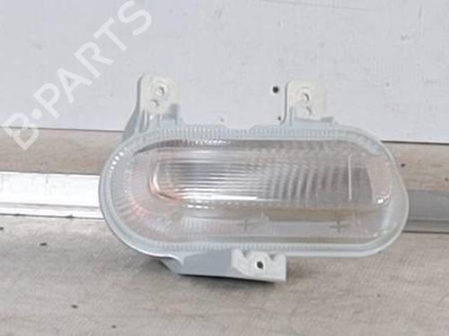 left-daytime-light-jeep-renegade-suv-bu-b1-bv-2014-24555098 main image