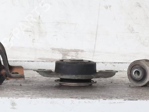 Used Engine mount Engine mount FIAT PANDA (169_) 1.2 (169.AXB11, 169.AXB1A) (60 hp) 34208177 34208177