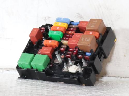 Used Fuse box Fuse box JEEP AVENGER (J2) Electric (156 hp) 36217514 36217514