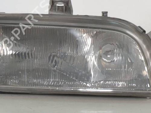 Used Right headlight FIAT PUNTO (176_) 1.2 16V (86 hp) 30305000