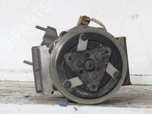 Used AC compressor AC compressor CITROËN XSARA Break (N2) 1.4 i (75 hp) 33055643 33055643
