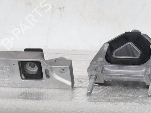 Used Engine mount Engine mount FIAT 600e / 600 (365_, 364_) Electric (156 hp) 30738791 30738791