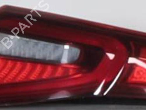 right-taillight-alfa-romeo-stelvio-949_-2016-28495217 main image